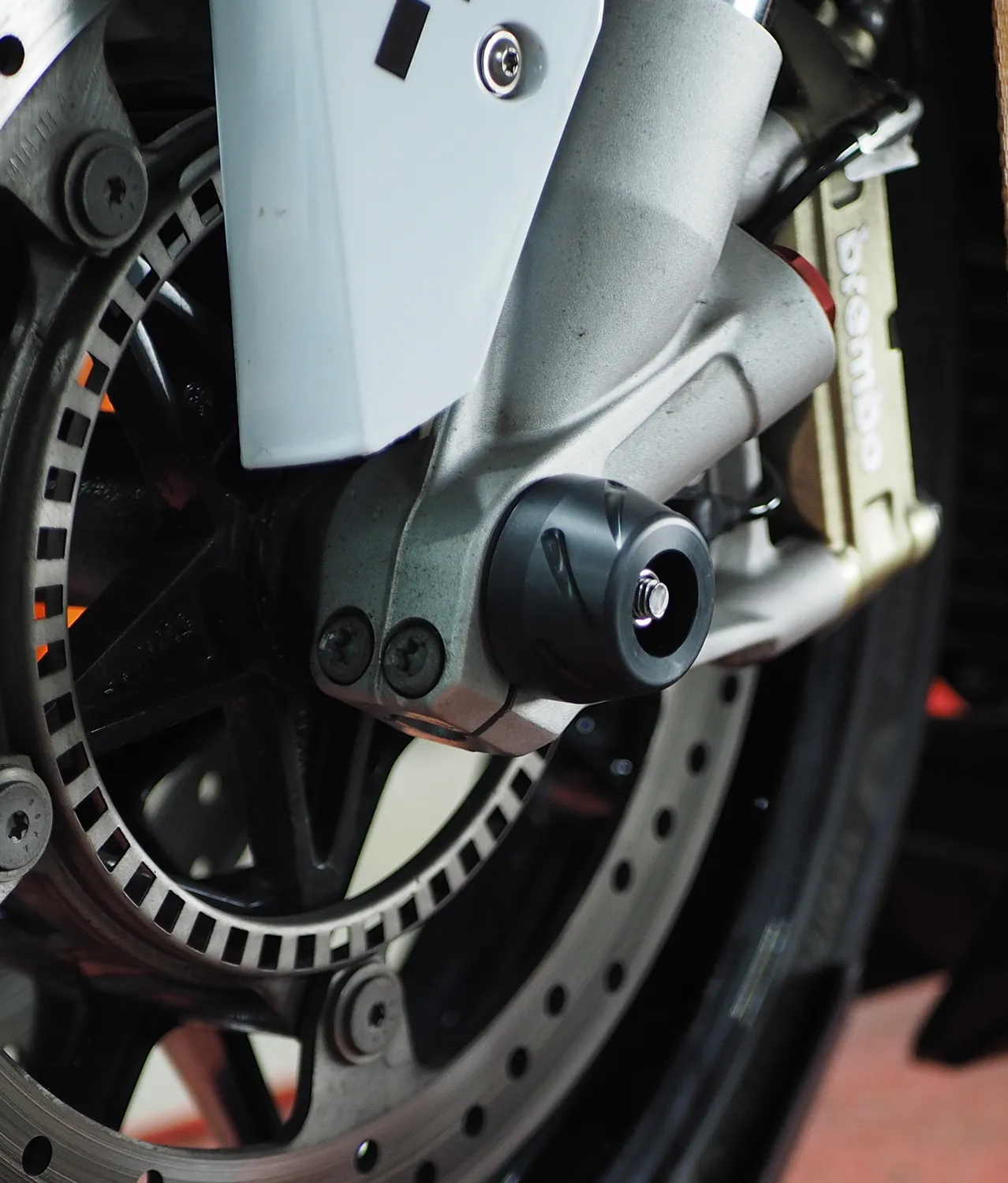 PitX Renntechnik Achsenschützer aus CNC-gefrästem Aluminium für Motorräder